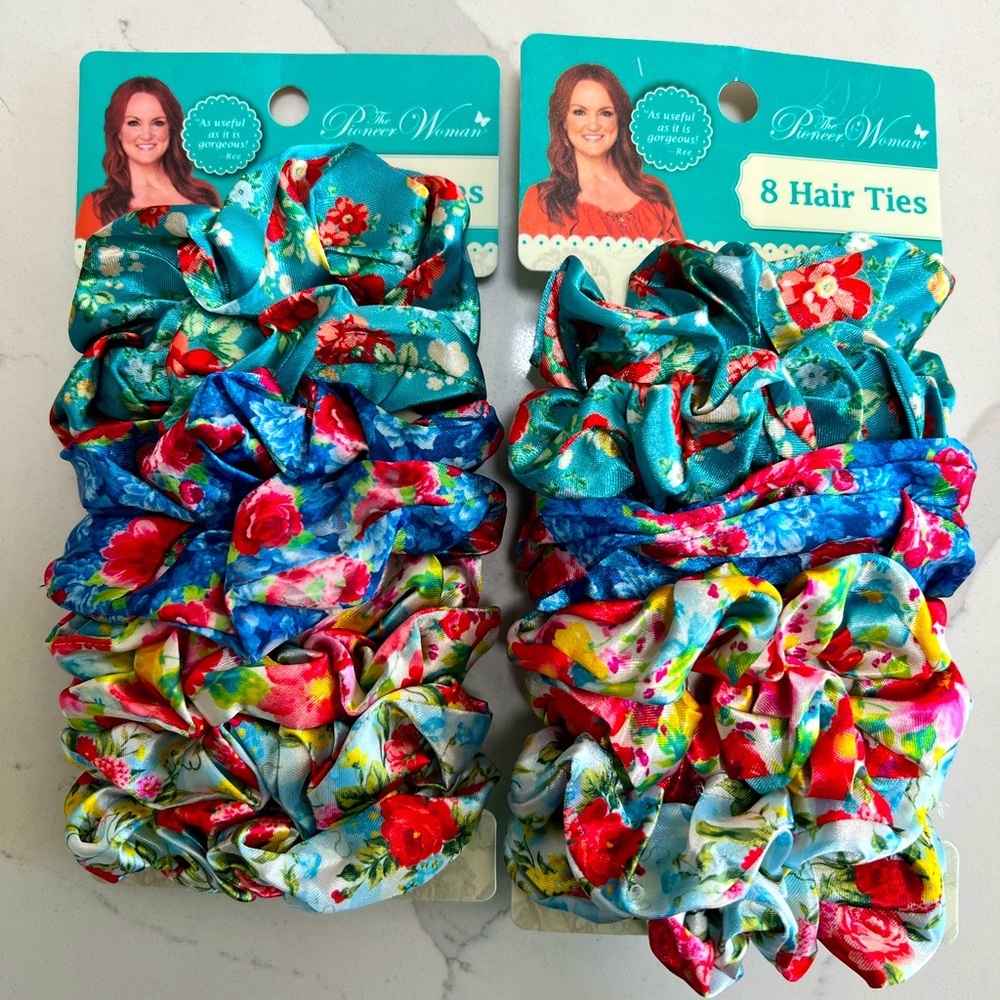 ❤️❤️Pioneer Woman Hair Ties❤️❤️